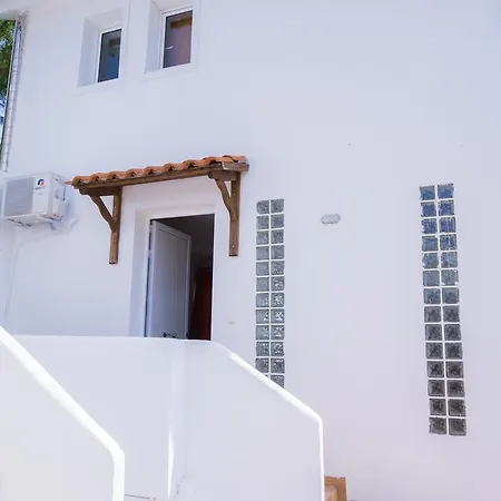 Apartment Maresi Homes *