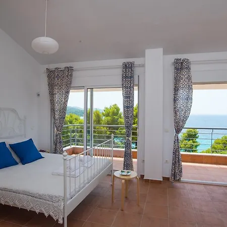 Maresi Homes Neos Marmaras